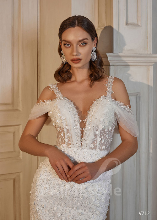 Luxusné celočipkované svadobné šaty RS712