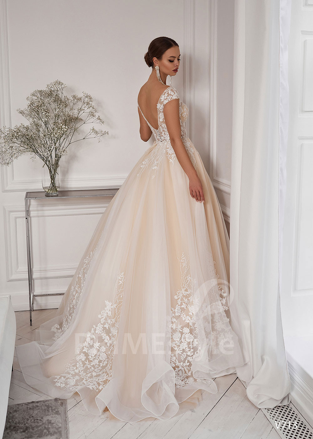 Luxusné princeznovské svadobné šaty RS713