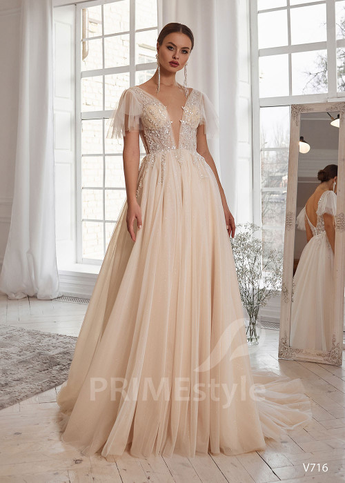 Luxusné čipkované svadobné šaty RS716