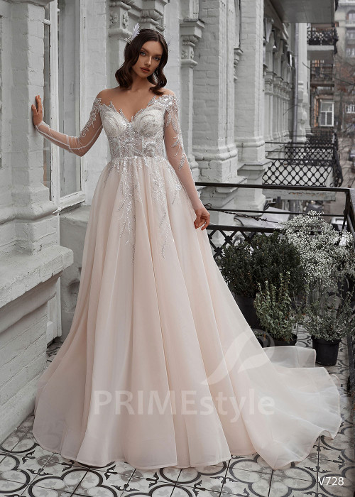 Elegantné čipkované svadobné šaty RS728