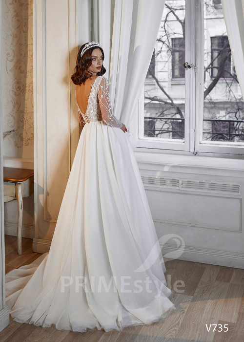 Elegantné čipkované svadobné šaty RS735