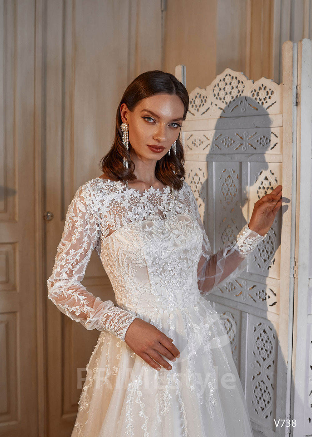 Luxusné princeznovské svadobné šaty RS738