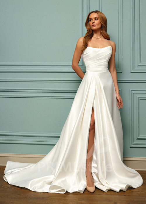 Jednoduché minimalistické svadobné šaty Gina