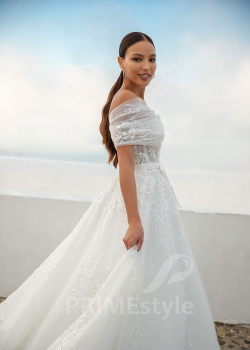 Luxusné čipkované svadobné šaty SN002