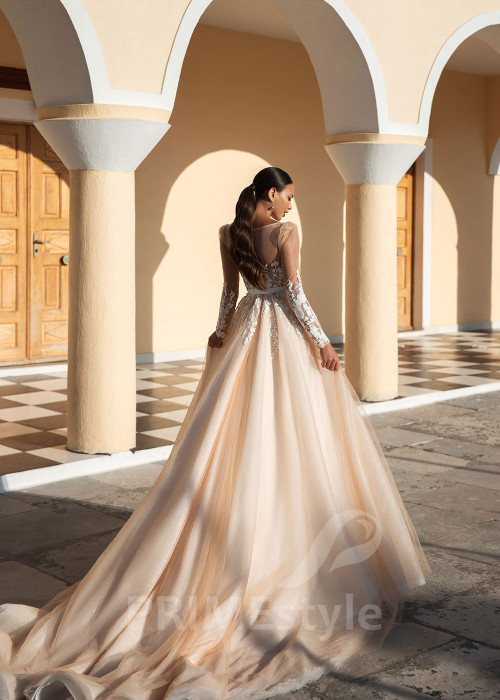 Exkluzívne čipkované svadobné šaty SN012