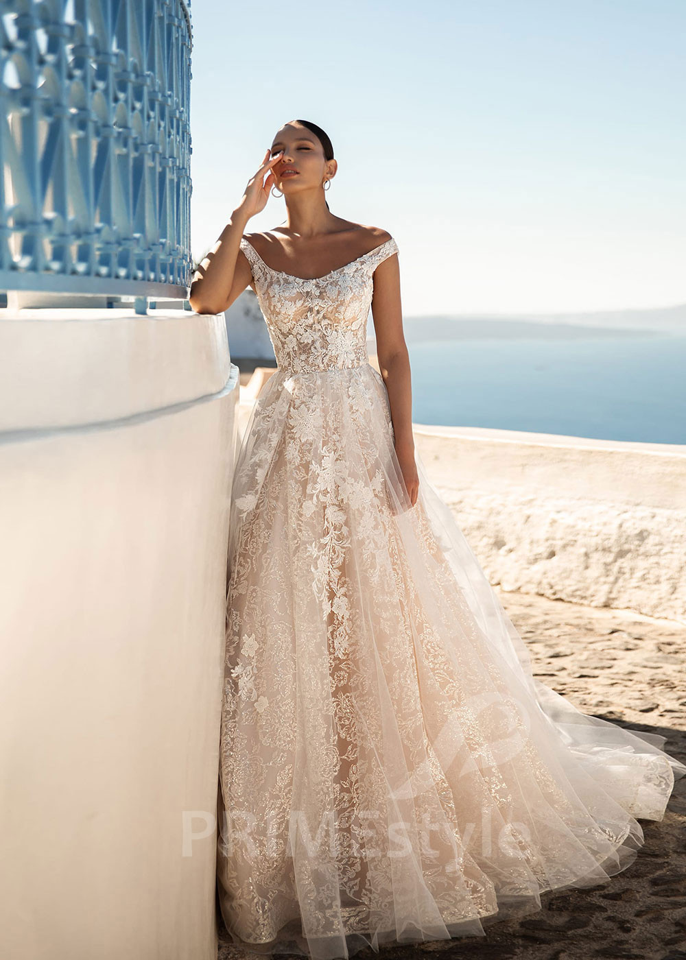 Luxusné celokrajkové svadobné šaty SN018