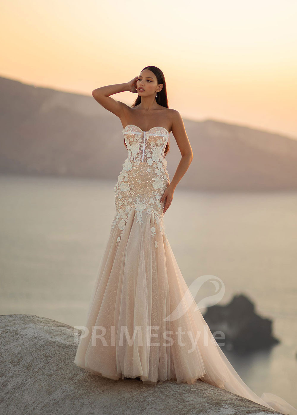 Luxusné úzke svadobné šaty SN031