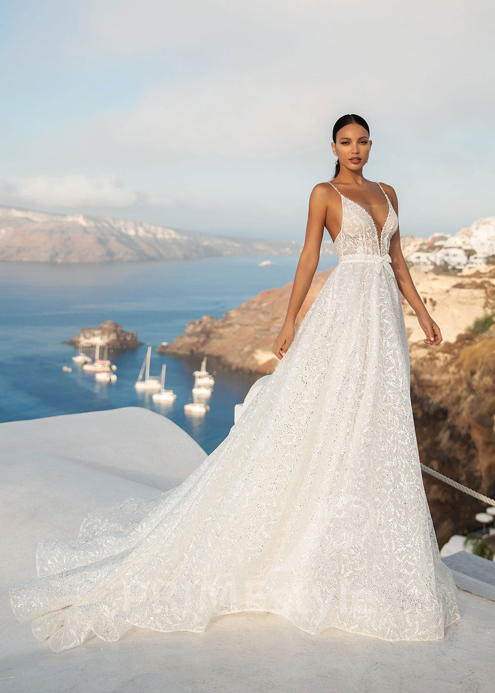 Exkluzívne trblietavé svadobné šaty SN033