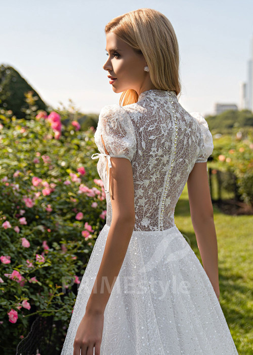 Exkluzívne romantické svadobné šaty EMS131