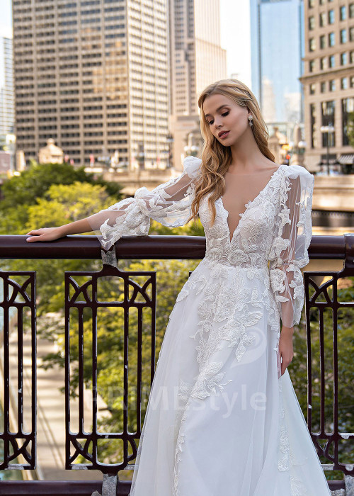 Exkluzívne kvetované svadobné šaty EMS132