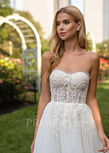 Jednoduché čipkované svadobné šaty EMS134 - primestyle.sk