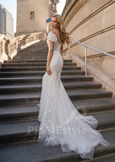 Extravagantné celočipkované svadobné šaty EMS137 - primestyle.sk