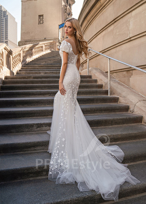 Extravagantné celočipkované svadobné šaty EMS137