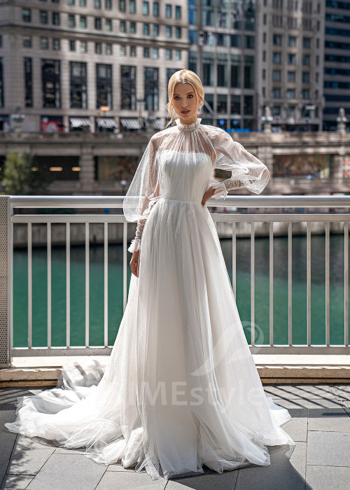 Jednoduché romantické svadobné šaty EMS138