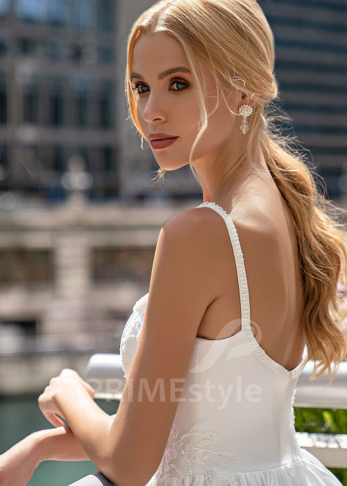 Elegantné saténove svadobné šaty EMS144