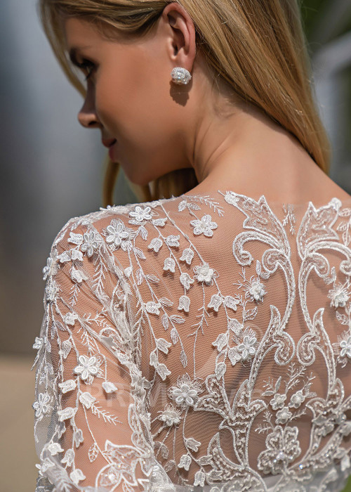 Luxusné tylové svadobné šaty EMS148