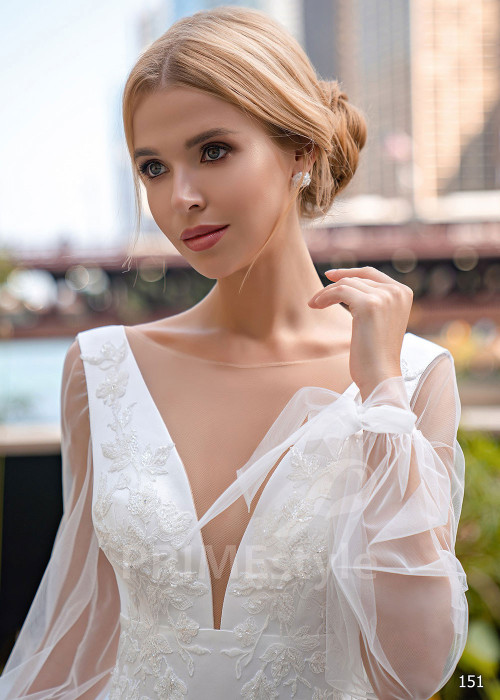 Elegantné hladké svadobné šaty EMS151