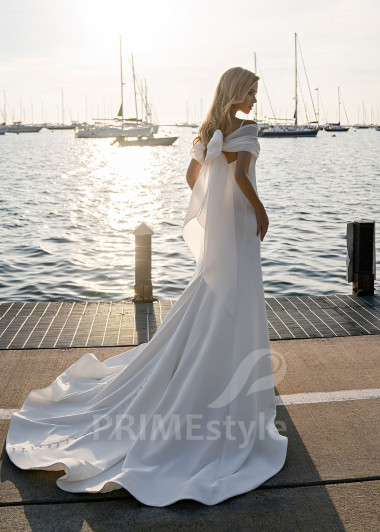 Elegantné úzke svadobné šaty EMS155 - primestyle.sk