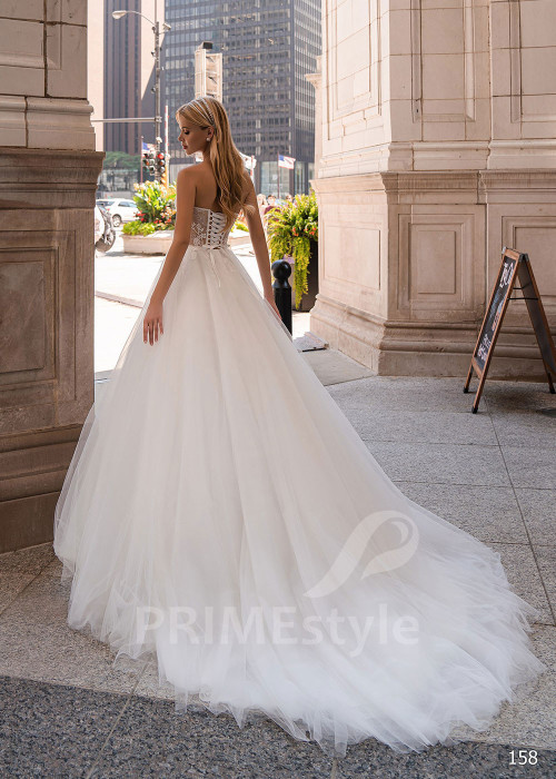 Exkluzívne romantické svadobné šaty EMS158