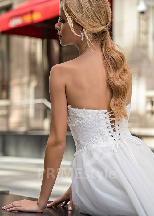 Jednoduché minimalistické svadobné šaty EMS159