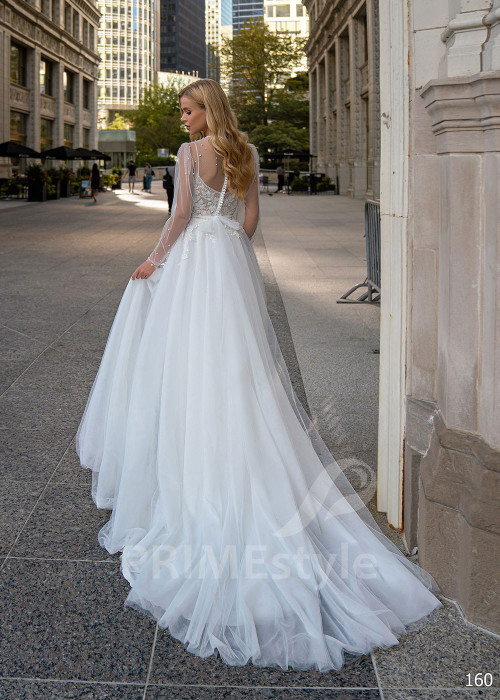Elegantné čipkované svadobné šaty EMS160