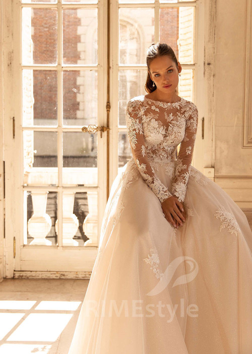 Elegantné čipkované svadobné šaty CT004