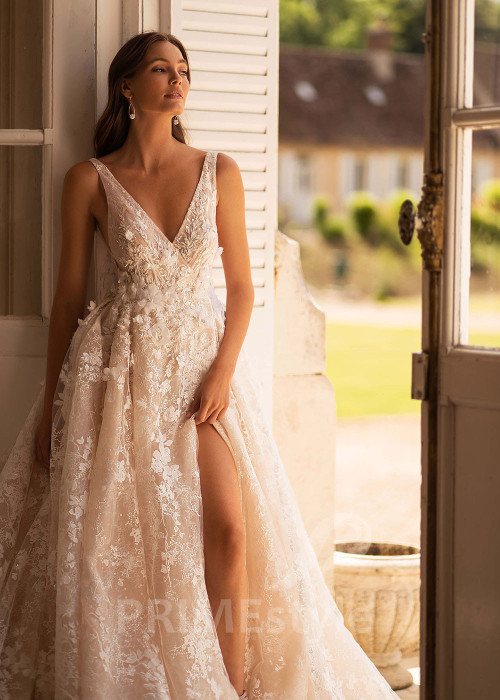 Luxusné celokrajkové svadobné šaty CT017