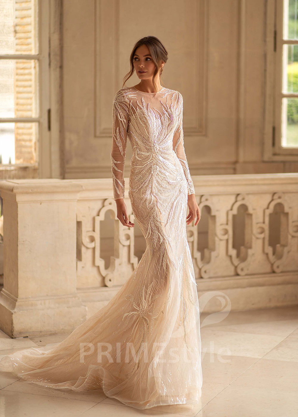 Exkluzívne extravagantné svadobné šaty CT018