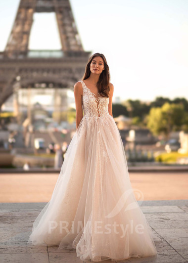 Elegantné čipkované svadobné šaty CT024