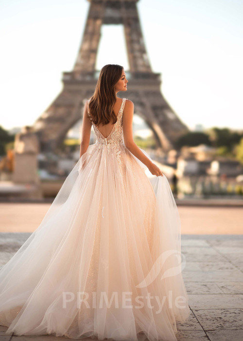 Elegantné čipkované svadobné šaty CT024