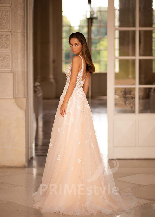 Luxusné čipkované svadobné šaty CT037