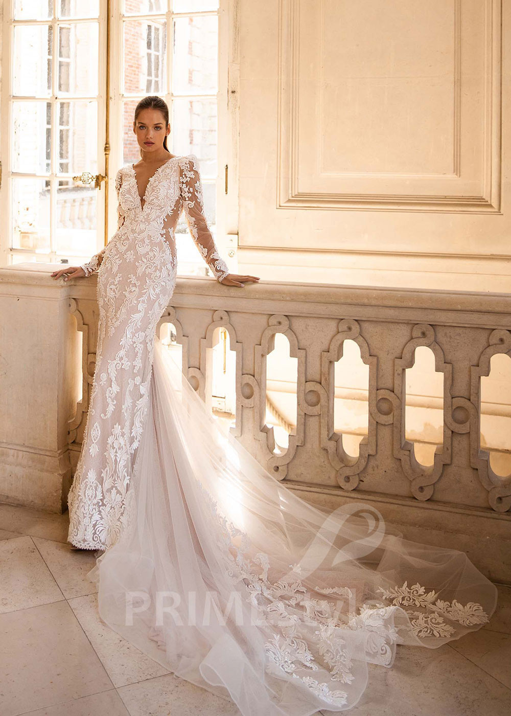 Luxusné celokrajkové svadobné šaty CT043