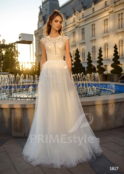 Jednoduché tylové svadobné šaty RC1617