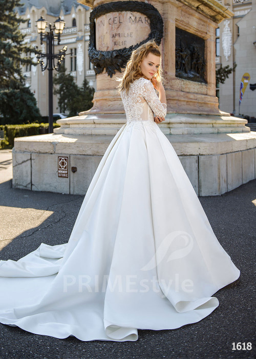 Elegantné saténove svadobné šaty RC1618