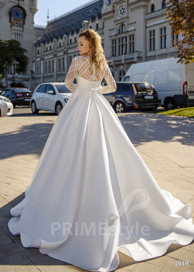 Extravagantné saténove svadobné šaty RC1619 - primestyle.sk