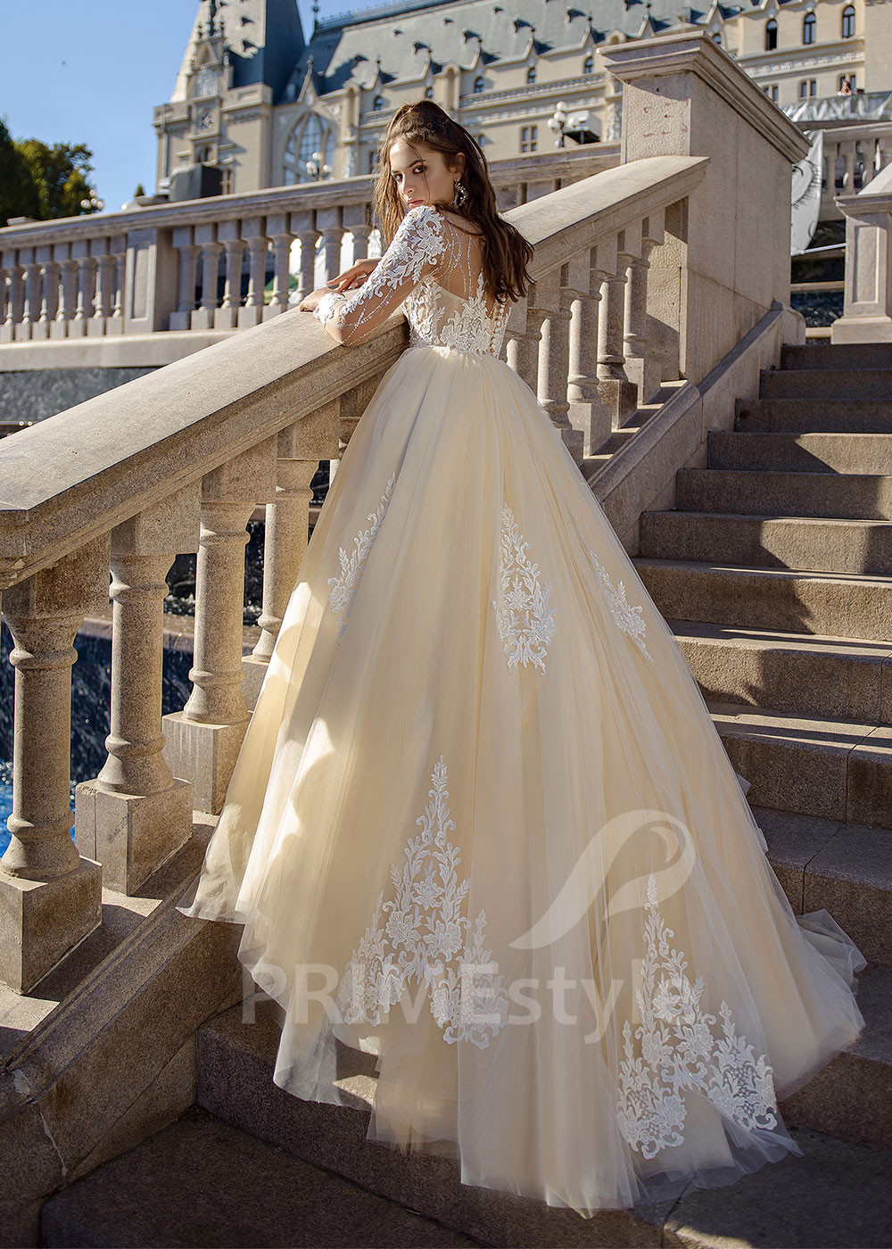 Luxusné princeznovské svadobné šaty RC1621