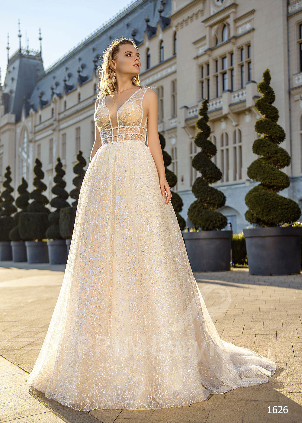 Exkluzívne trblietavé svadobné šaty RC1626