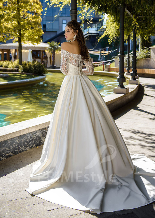 Luxusné saténove svadobné šaty RC1629