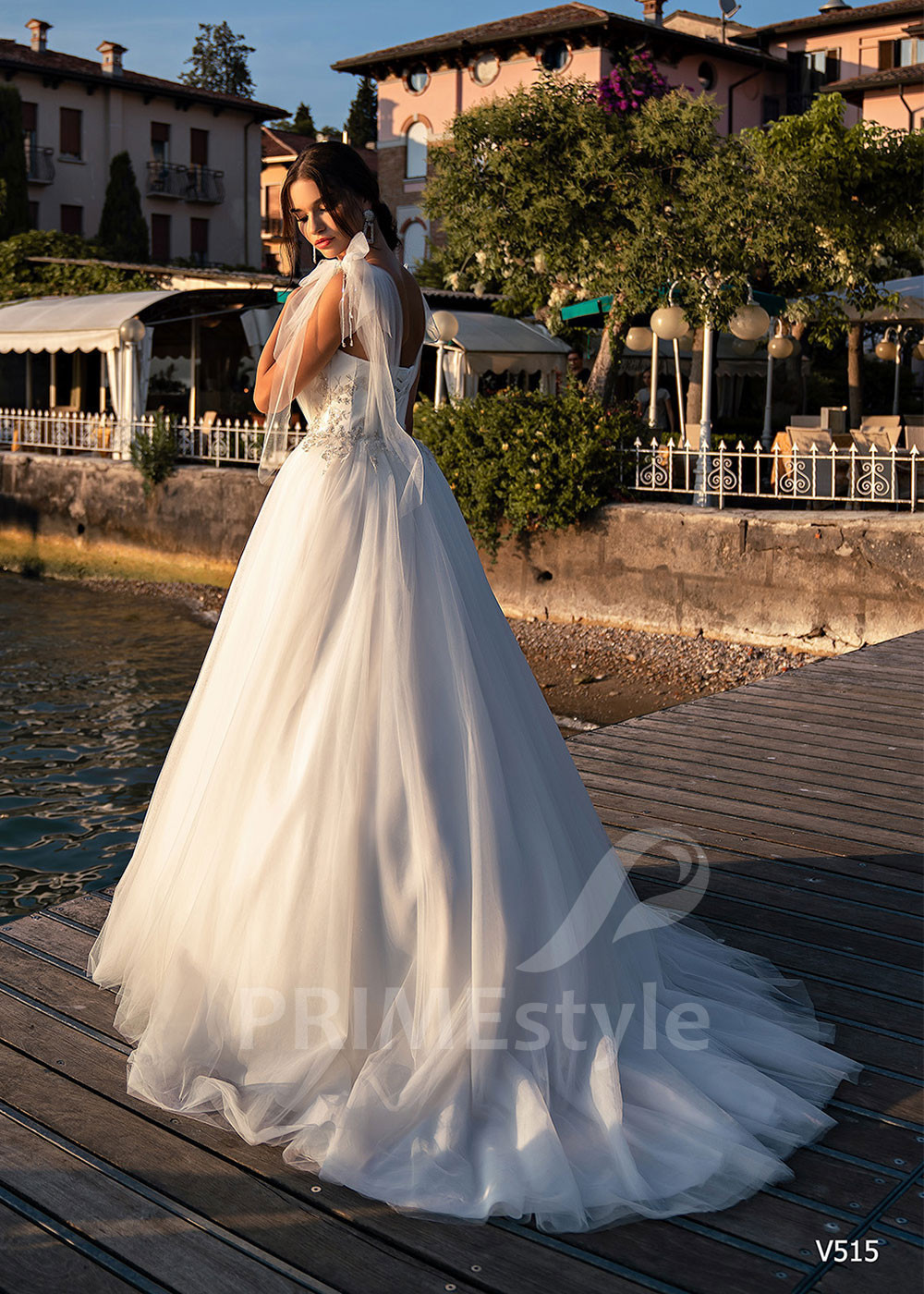 Exkluzívne princeznovské svadobné šaty RS515
