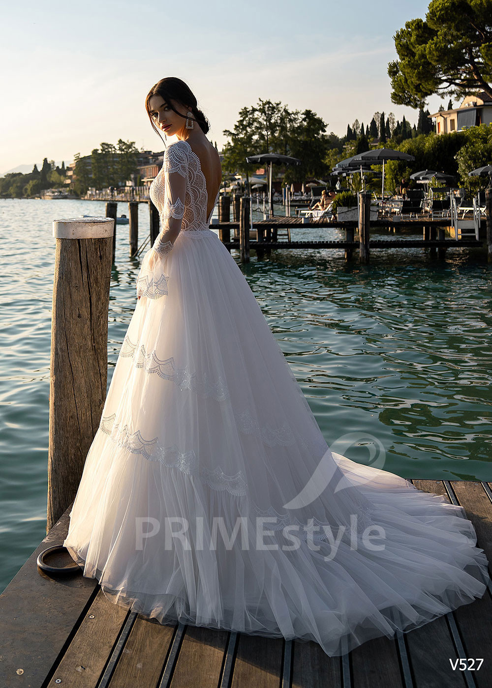 Exkluzívne romantické svadobné šaty RS527