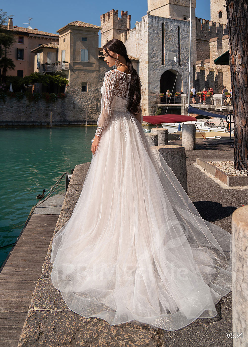 Elegantné celočipkované svadobné šaty RS534