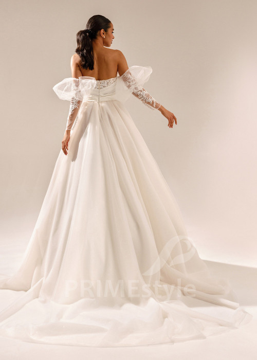 Jednoduché romantické svadobné šaty Carolina