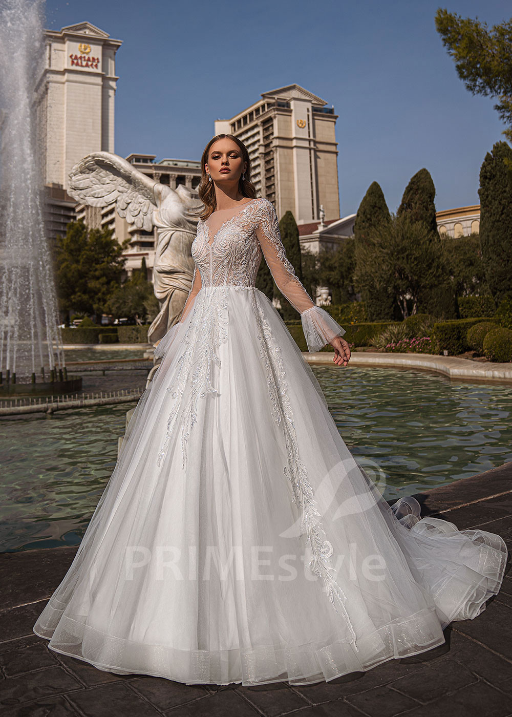 Luxusné čipkované svadobné šaty July