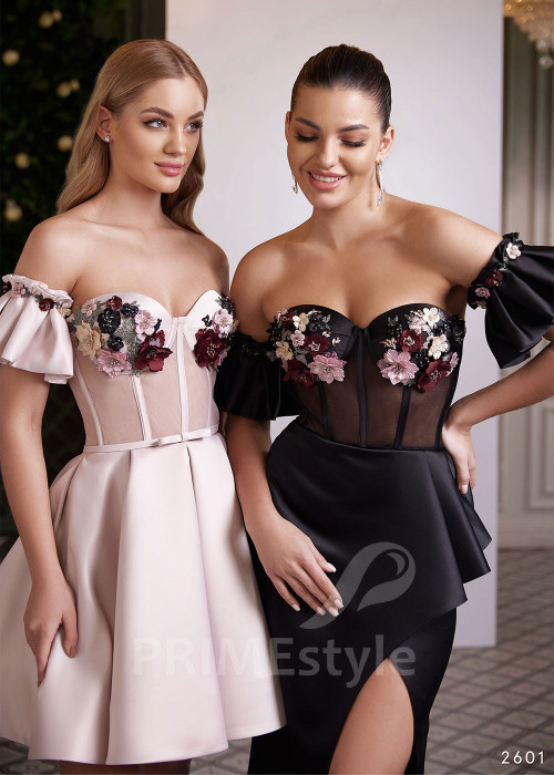 Extravagantné večerné šaty RC2601