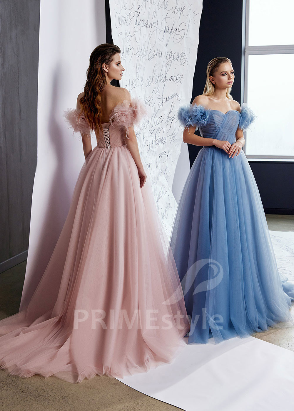 Princeznovské šaty na stužkovú RS954