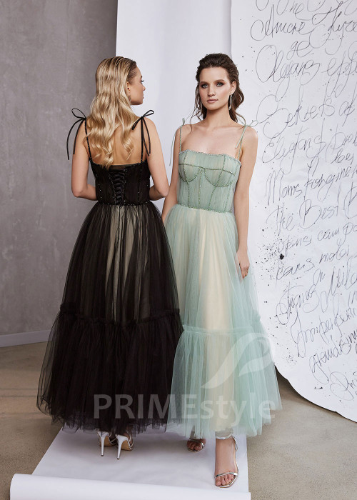 Krátke popolnočné šaty RS955