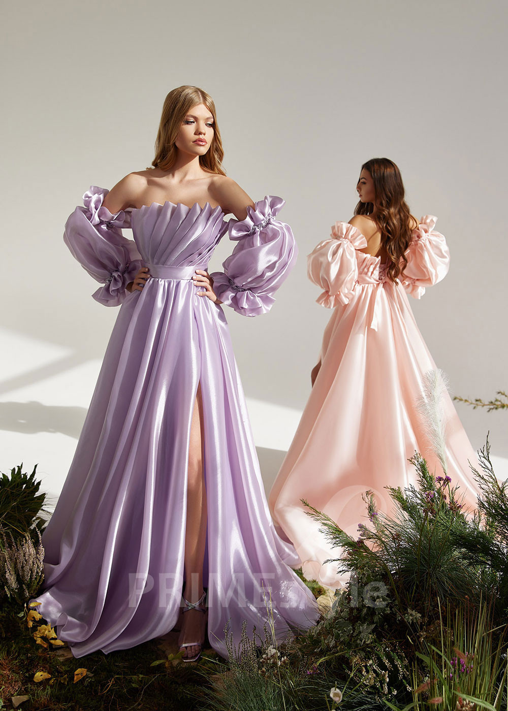 Extravagantné šaty na ples RS900