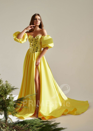 Extravagantné šaty na ples RS903