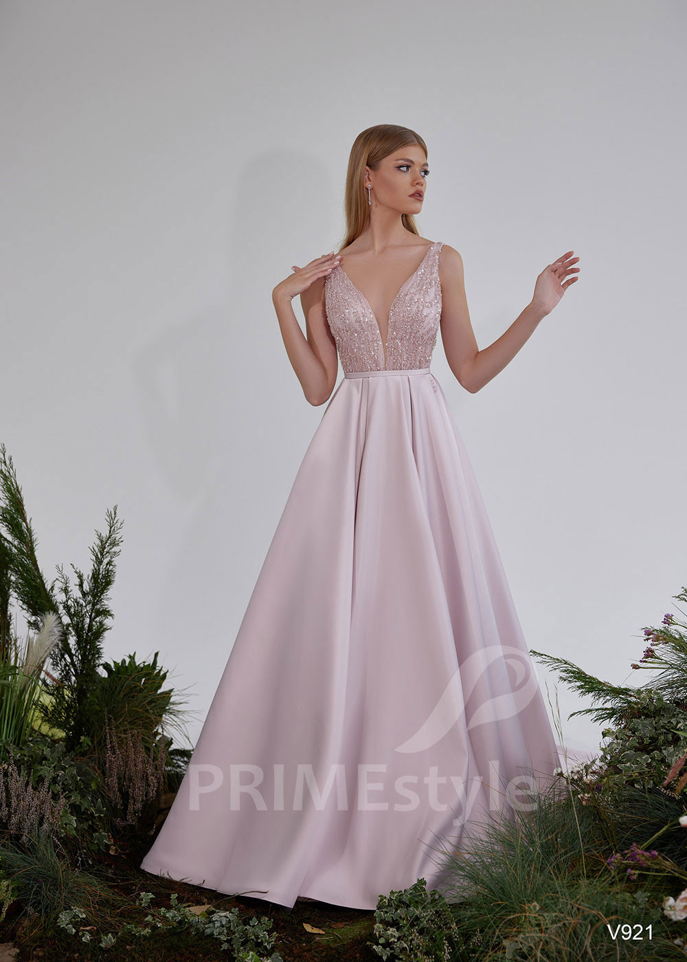 Luxusné šaty na stužkovú RS921