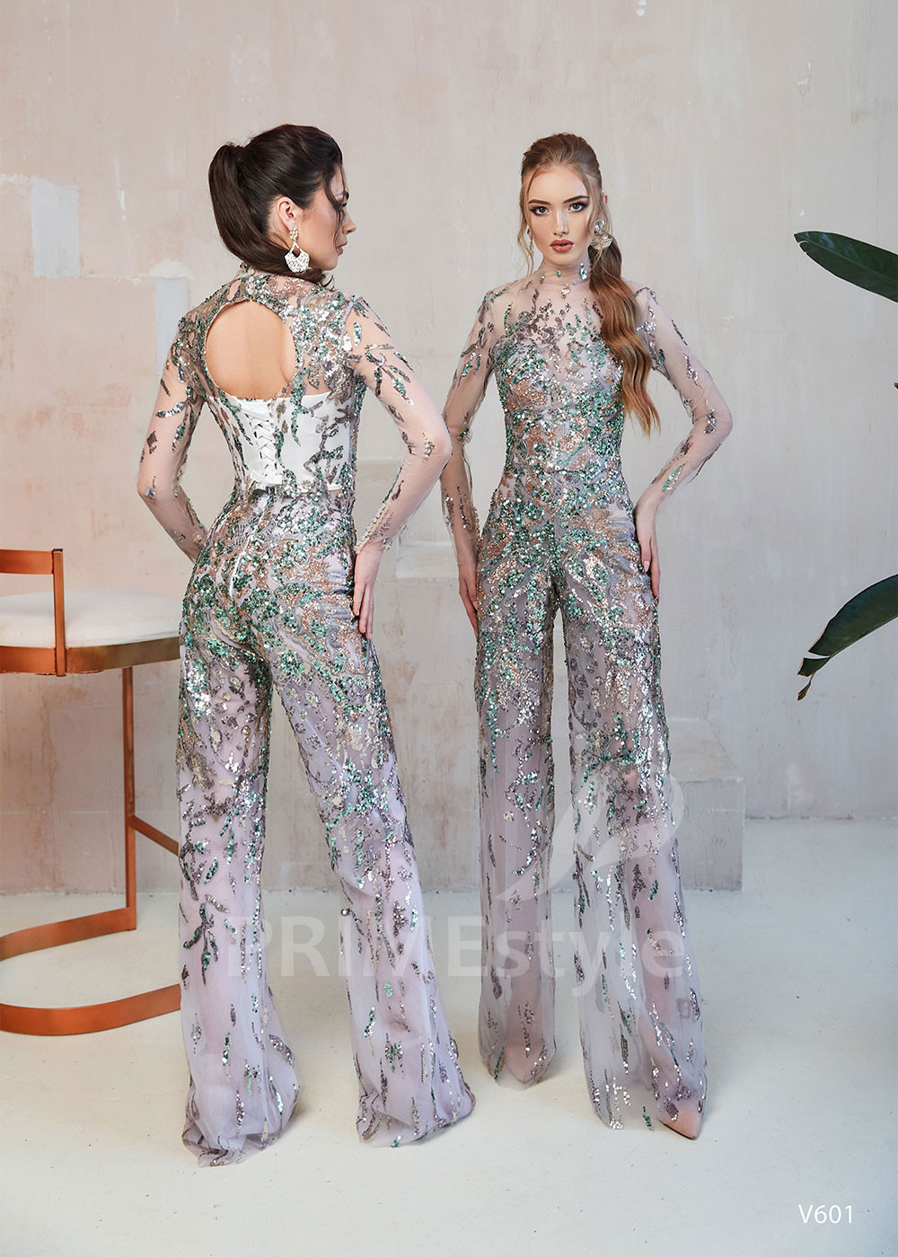 Exkluzívny nohavicový kostým RS601